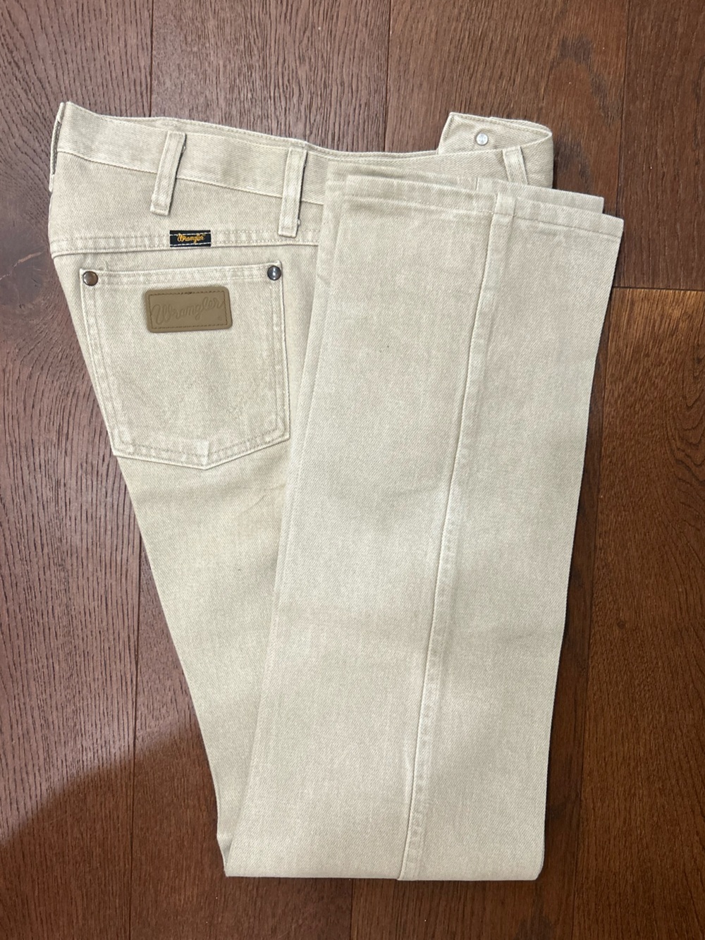 Wrangler Men’s Light Cream Chinos